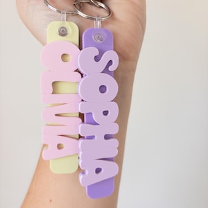Personalized Name Backpack Tag Keychain | Bookbag Tag | Name Tag | Back to School | Acrylic Kids Tag | Diaper Bag Tag | Custom Name Tag