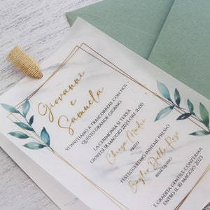 PARTECIPAZIONE11 MATRIMONIO TRASPARENZE - elegante, verde, foglie, marmo, segnaposto, libretto, bigliettini, ceralacca, busta, coordinato