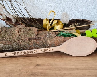 Personalisierter Kochlöffel aus Buche mit Wunsch Text bis ca. 30 Buchstaben