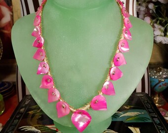 Vintage jaren 1930 Parelmoer ketting 16" Choker Cerise Pink Teardrop Art Deco