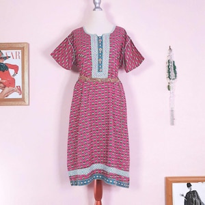 Vintage 1970s Pink Cotton Boho Kaftan Bohemian Caftan Retro Ladies