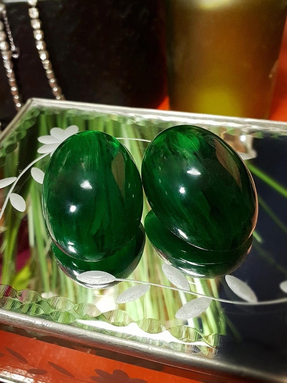 Vintage Green Bakelite Earrings 1930s/40s Marbled 