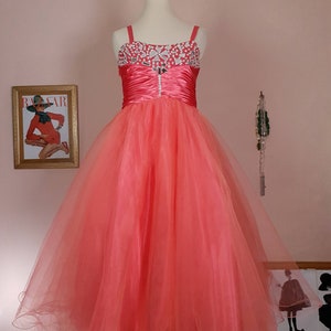 Vintage Peach Satin Tulle Party Dress Ball Gown Y2K Prom Fit & Flare Size 8