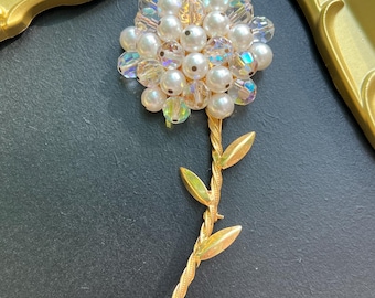 Broche vintage grosses perles dorées et perles d'aurore boréale fleur