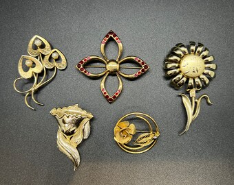 Vintage 5 Pieces Goldtone Flower Brooch Pin Lot~ Sarahcov/Gerrys