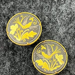 Orecchini a clip vintage con uccellino damascato in oro e nero