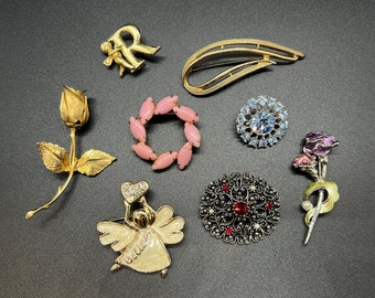 Lot de 8 broches vintage ~ Fleur/Ange/strass~Sarahcov/L.Rarra/Giovanni