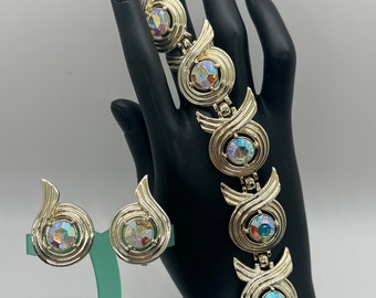 Vintage Signed Sarah Coventry 1962 “Aurora Swirl” Aurora Borealis Rhinestone Bracelet Clip-on Earrings Set