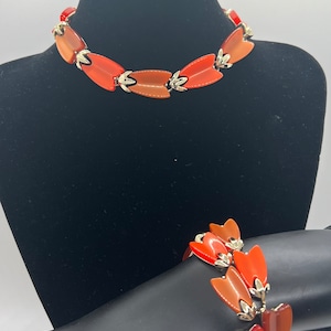 Vintage Signed Lisner Thermoset Plastic Fall Colors Necklace & Bracelet Set
