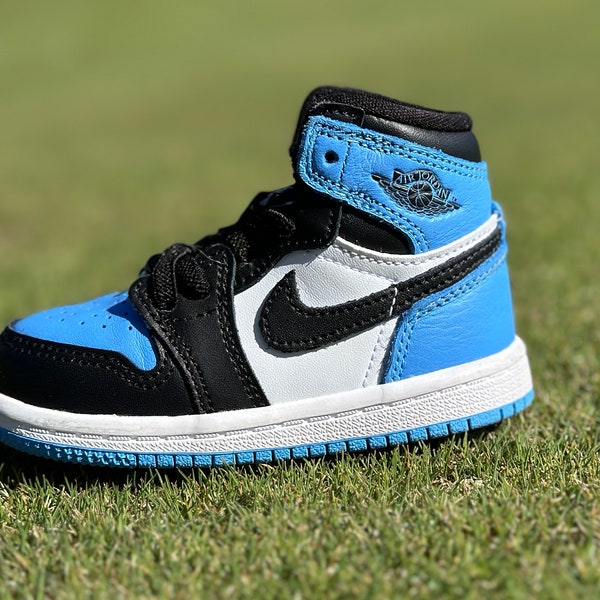 Housse de putter Jordan 1 High UNC — Air Jordan One authentique, golf — chaussures Sneakerheads baby blue North Carolina