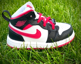 Jordan 1 Very Berry Putter Cover — Air Jordan One I, Golf, 90s — Sneaker, Sneakerheads, Golf, Gift, Red