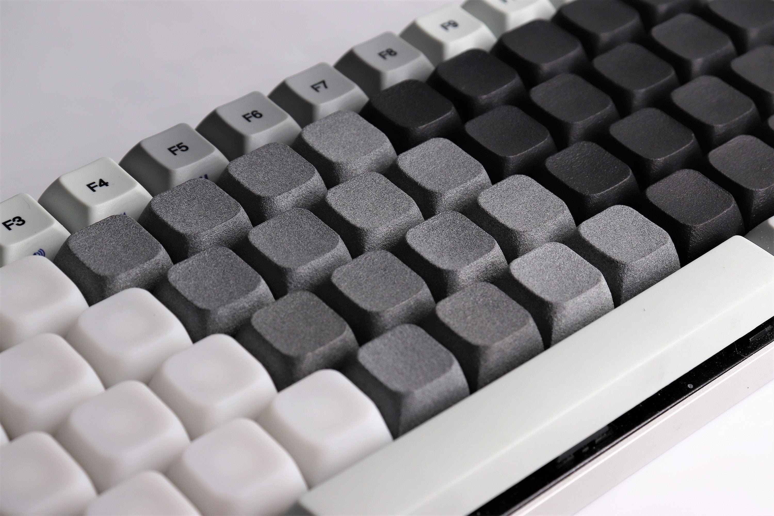 HiUM Metal Keycaps ブラックXDA