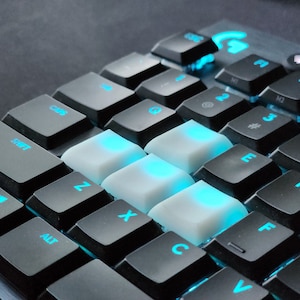 Logitech G915, G815 Keycap Set for WASD
