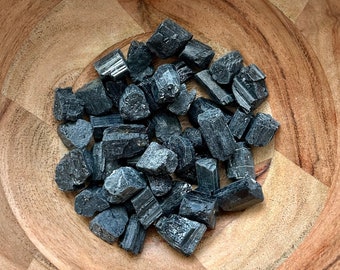 Natural black tourmaline crystal-raw