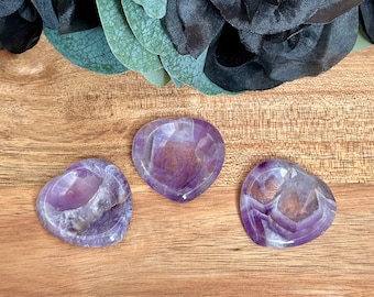 Amethyst worry stone, Natural amethyst crystal, heart worry stone, amethyst heart, amethyst crystal, crystal home decor, crystal decor