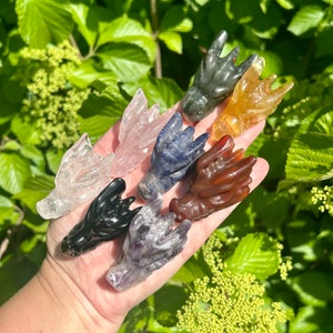 Natural crystal dragon head carving