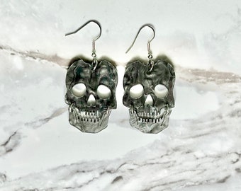 Acrylic skull earrings, skull earrings, Emo earrings, Goth earrings, occult earrings, witch earrings, punk earrings, Halloween earrings