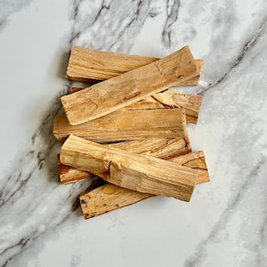Palo Santo, Palo Santo Sticks, Home Cleansing, Home Incense, Palo Santo Cleansing, Holy wood, Holy wood sticks, Smoke cleansing