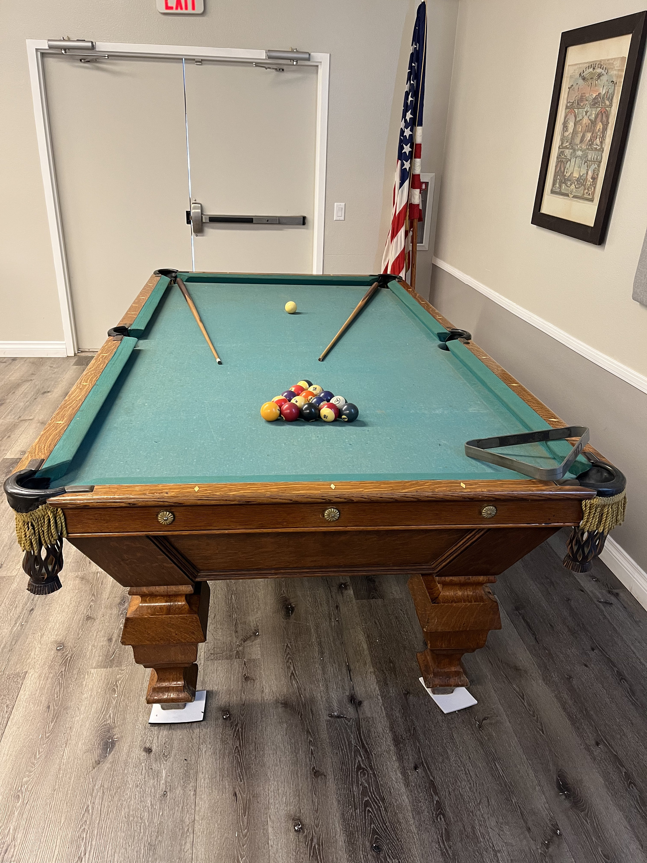 Antique Brunswickbalkecollender Billiards Pool Table With Monarch