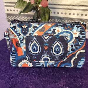 Vera Bradley Keychain ID Card Zipper Wallet, Vera Bradley Marrakesh Pattern Card Keeper, Not Used