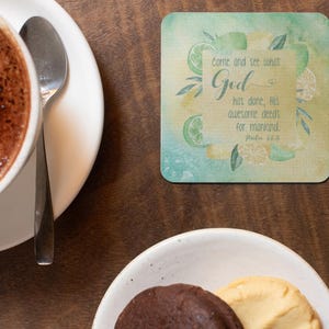 Set di sottobicchieri, sottobicchieri con versetti della Bibbia, sottobicchieri religiosi, decorazioni ispirate alle Scritture, set di 4 sottobicchieri, regali religiosi