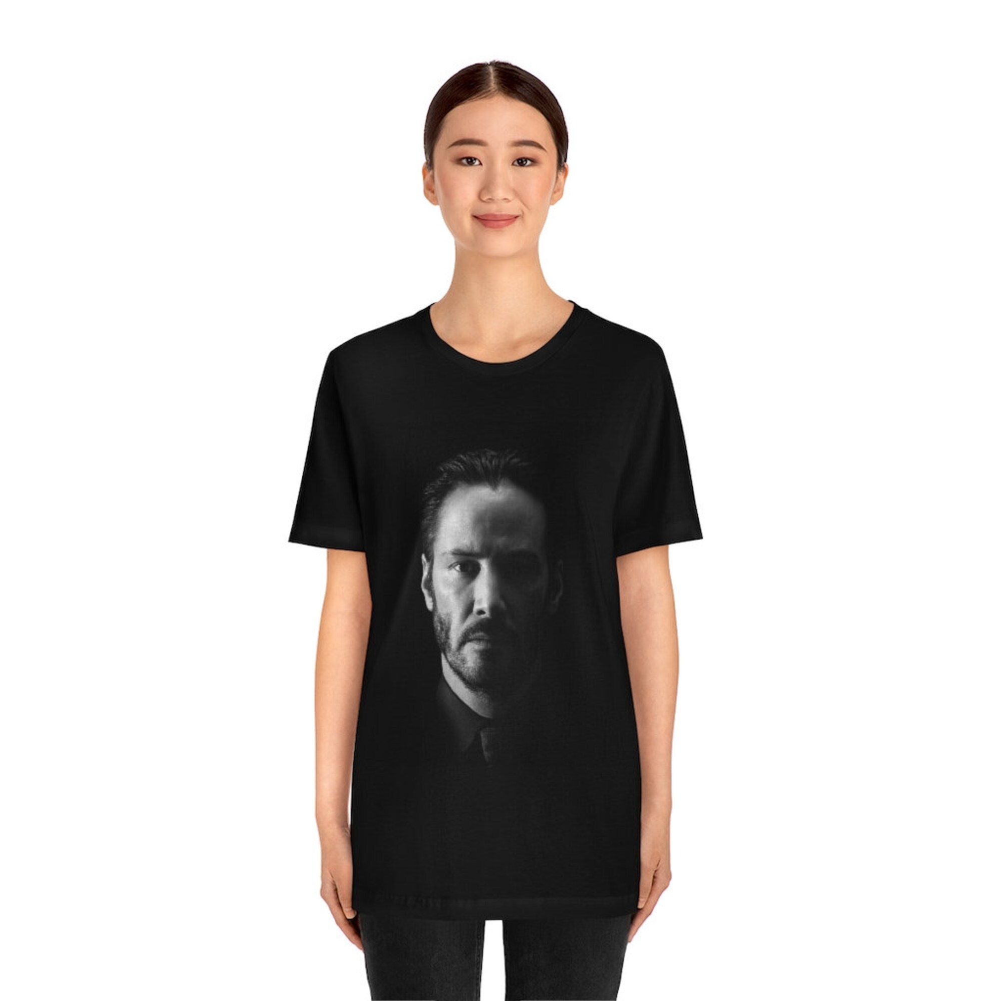 Keanu Reeves T-Shirt / Aesthetic Premium Unisex Crew Neck T-Shirt / Aesthetic Clothing / Birthday Gift / Minimalist Style Tee