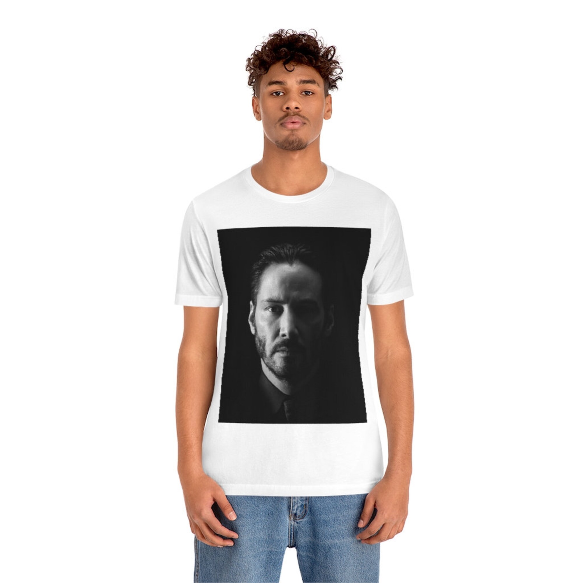 Keanu Reeves T-Shirt / Aesthetic Premium Unisex Crew Neck T-Shirt / Aesthetic Clothing / Birthday Gift / Minimalist Style Tee