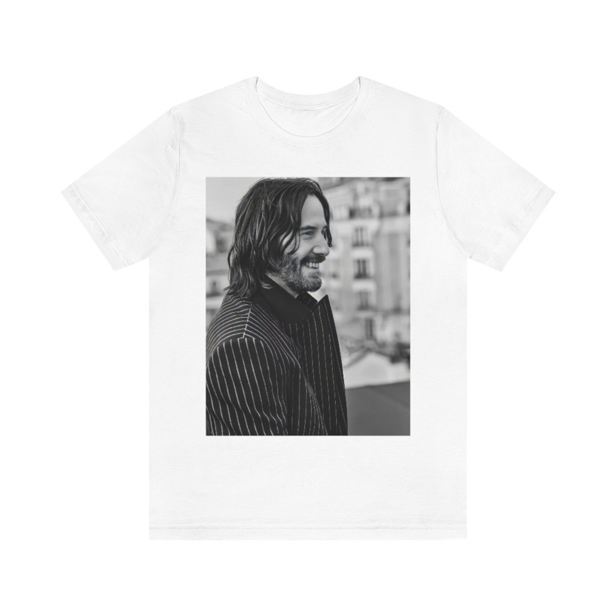 Keanu Reeves T-Shirt / Aesthetic Premium Unisex Crew Neck T-Shirt / Aesthetic Clothing / Birthday Gift / Minimalist Style Tee