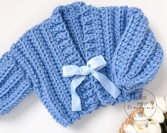 Patron de cardigan au crochet pour fille : motif en fleurs épaisses (tailles 0-8 ans) (Patron PDF)