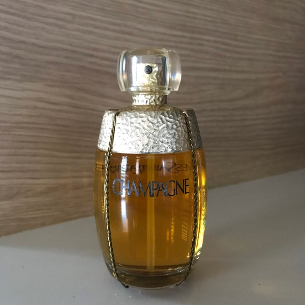 Profumo champagne di Yves Saint Laurent