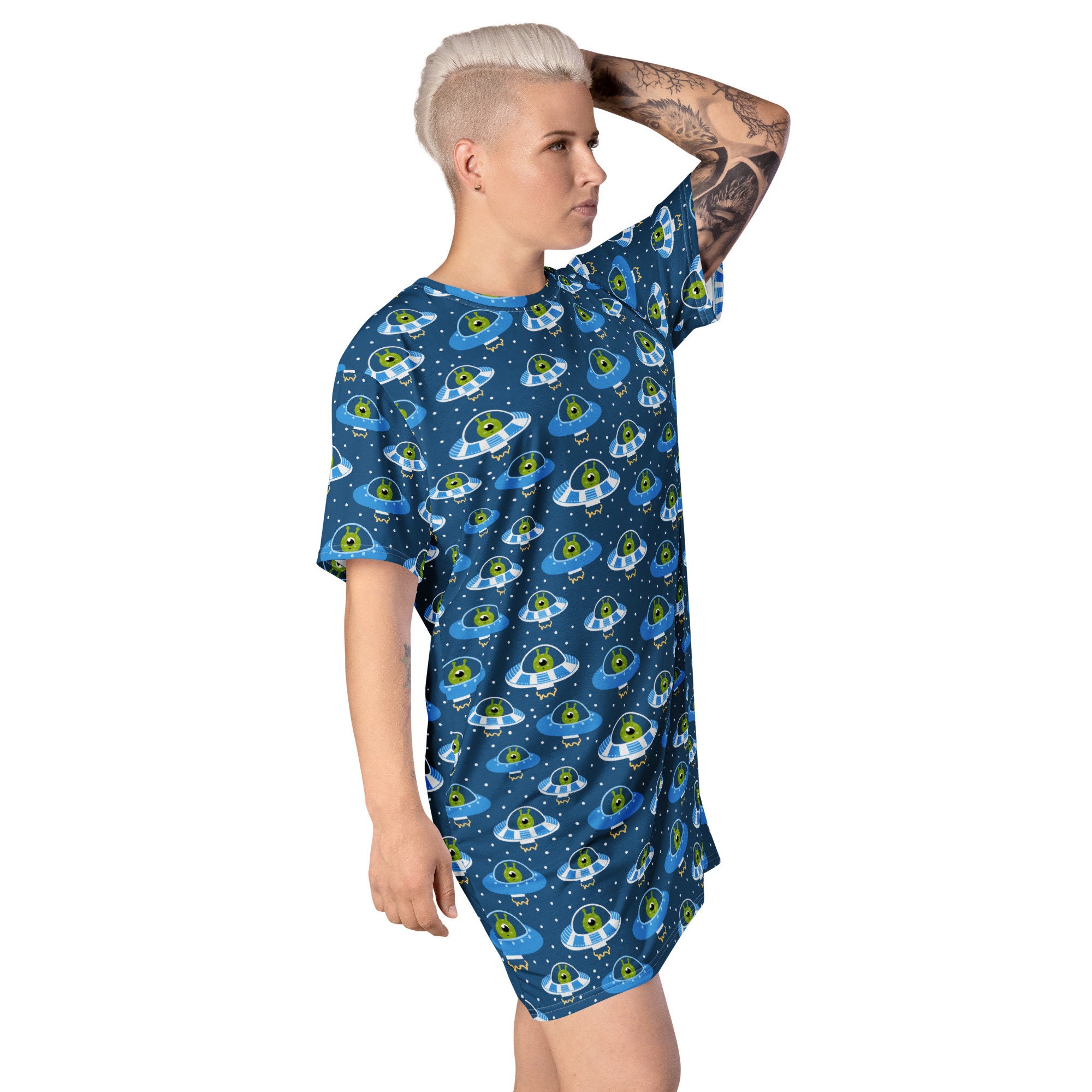 Aliens Sci-fi T-shirt Dress, Outer Space UFO Shirt Dress, All Over ...