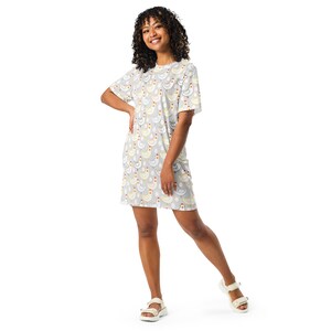 chicken dress for ladies Women's Clothing Featuring a Vintage * This Sleeveless V-neck Dress Offers a Loose Fit and Flowing Cut * Summer. * an A-line Dress Decorated with Farm Animal Patterns * Casual * and Vacations