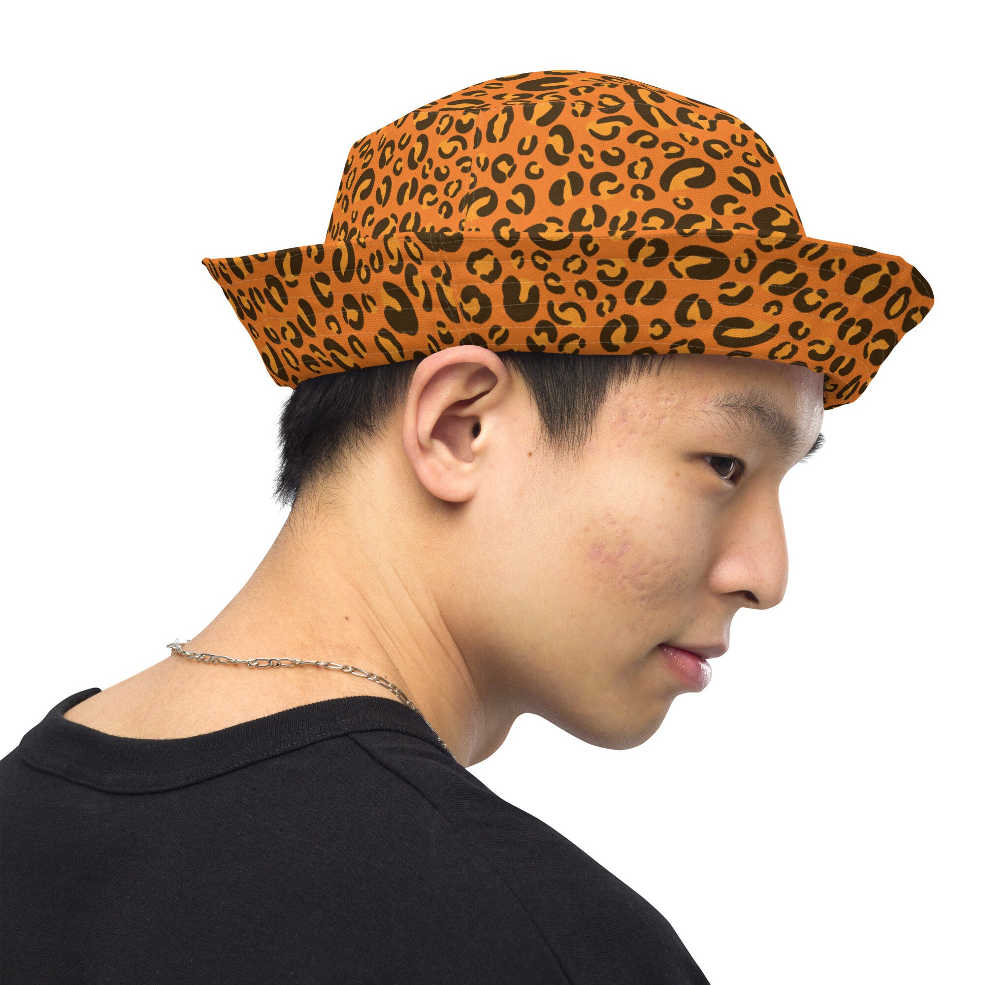 Cheetah Leopard Printed Bucket Hat, Reversible Bohemian Hat  display picture 1