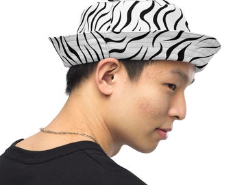 Zebra Stripes Printed Reversible Bucket Hat, Casual Summer  display picture 3