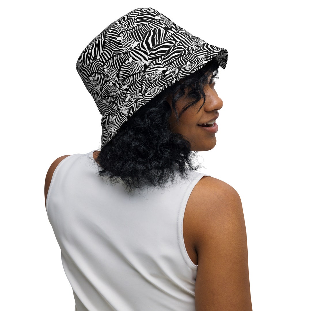 Zebra Animal Print Reversible Bucket Hat, Casual Summer  display picture 1
