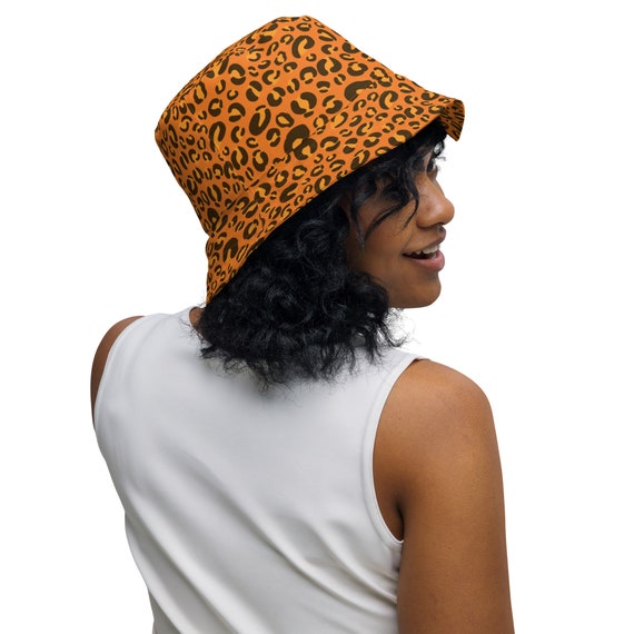 Cheetah Leopard Printed Bucket Hat, Reversible Bohemian Hat  display picture 1