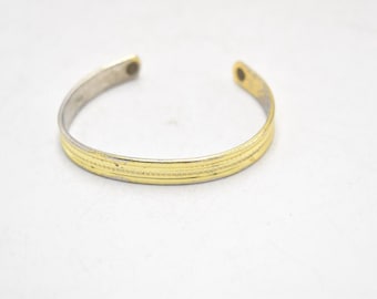 Vintage Gold Tone Ornate Cuff Bracelet – Elegant Design, 18.32g