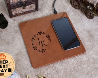 Custom Leather Charging Mat ,Personalized Phone Charger ,Coworker Gift, Gift For Dad, Boss Gift, Gift for Him & Her , Office Gifts