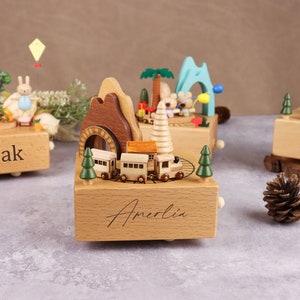 Caja de música de madera personalizada hecha a mano, carrusel musical troyano, caja de música vintage, carrusel tradicional, regalo de ducha para niños y niñas