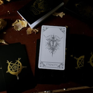 Le jeu du diable // Tarot satanique // Pont d’oracle satanique // Temple satanique // Satanisme
