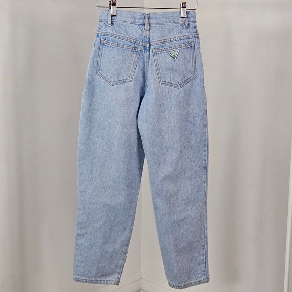 Guess VTG 80s Light Wash Tapered Leg Cropped Deni… - image 4