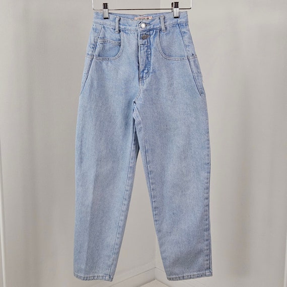 Guess VTG 80s Light Wash Tapered Leg Cropped Deni… - image 2