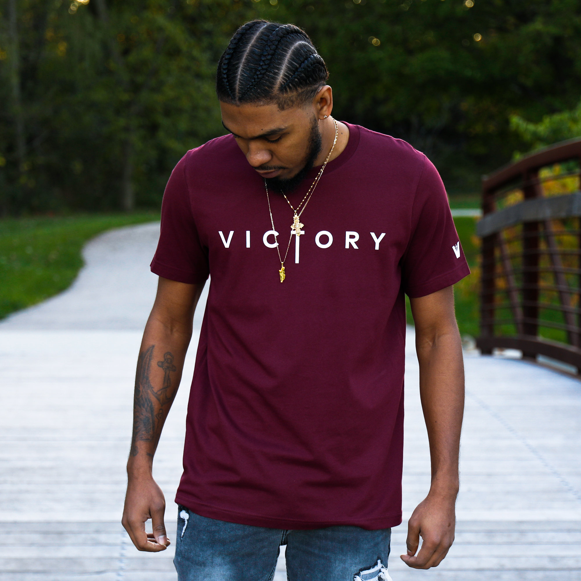 Christian T Maroon Victory T-shirt for Men - Etsy