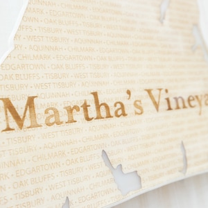 Martha&#39;s Vineyard Step and Repeat Illuminated Elegant Sign