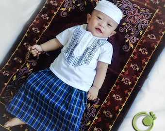 Baby boy Muslim sarong set | Infant Islamic kurta outfit | Toddler Eid prayer clothes gift.