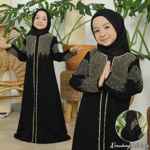 GOLD ZYVA Black baby girl abaya set pashmina, Saudi baby girl abaya sets, Umrah baby girl abaya set