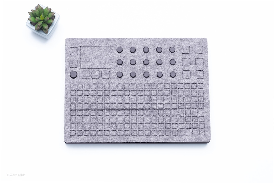 Polyend Play & Play+ - 保護カバー - Etsy 日本