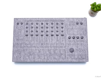 Roland MC-707 - Protective Cover