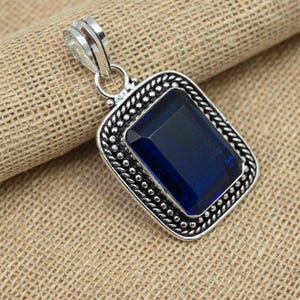 Blauwe saffier edelsteen sieraden, 925 massief sterlingzilveren hanger, handgemaakte statement sieraden, prachtige saffier gloednieuwe sieraden voor haar