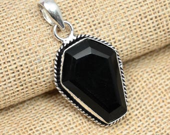 Ciondolo In Argento 925 Con Spinello Nero Naturale – Pietra Preziosa Fatta A Mano India